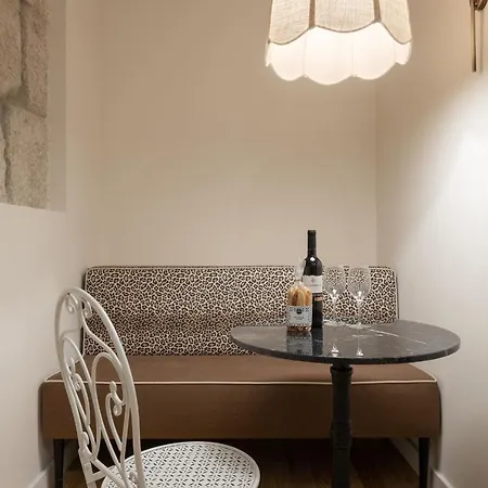 Apartment Almada 374 By Lovelystay Porto